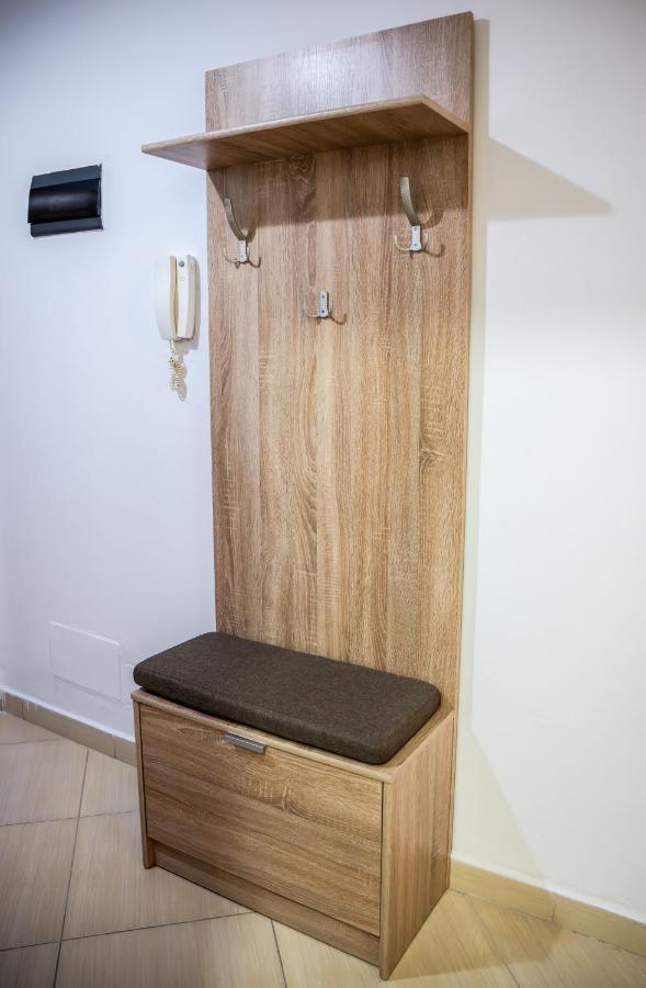 Vibe Studio Apartment Tirana Buitenkant foto